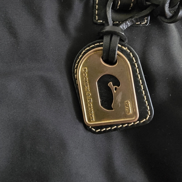 Dooney & Bourke black canvas tote bag - Picture 3 of 13